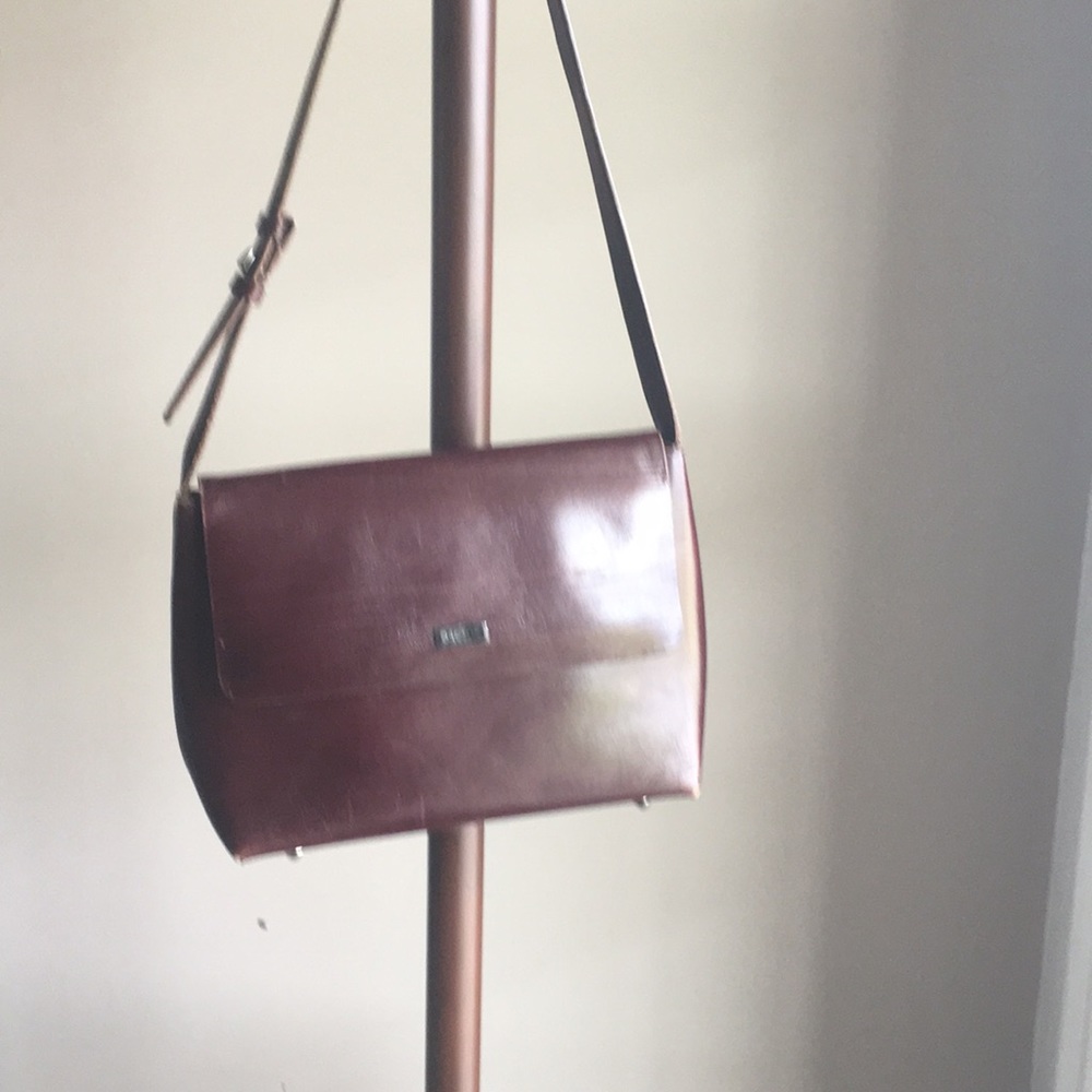 Vintage Oroton leather shoulder bag.